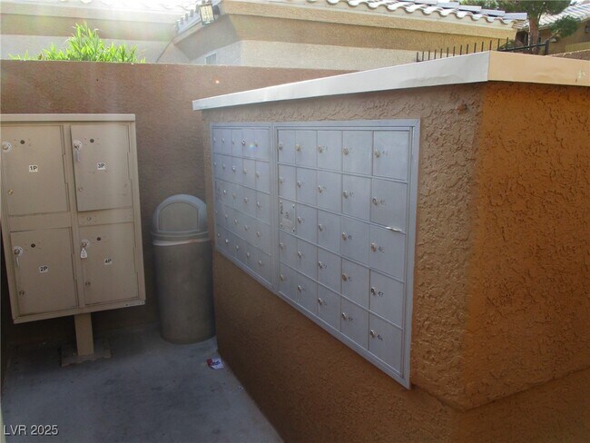 Building Photo - 8400 W Charleston Blvd