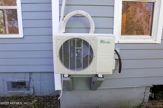 Building Photo - 505 N 9th St