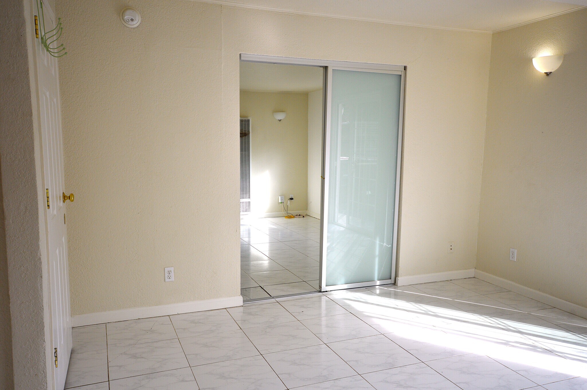 Building Photo - 1800 Devon Ct