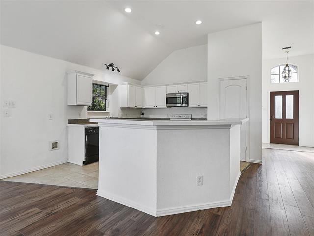 Building Photo - 517 Terrace View Dr