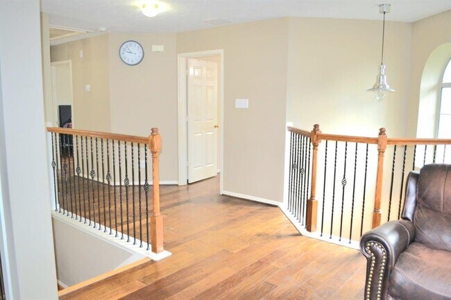 Building Photo - 4815 Schiller Park Ln