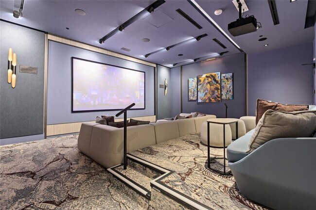 Building Photo - 275 1st Ave S