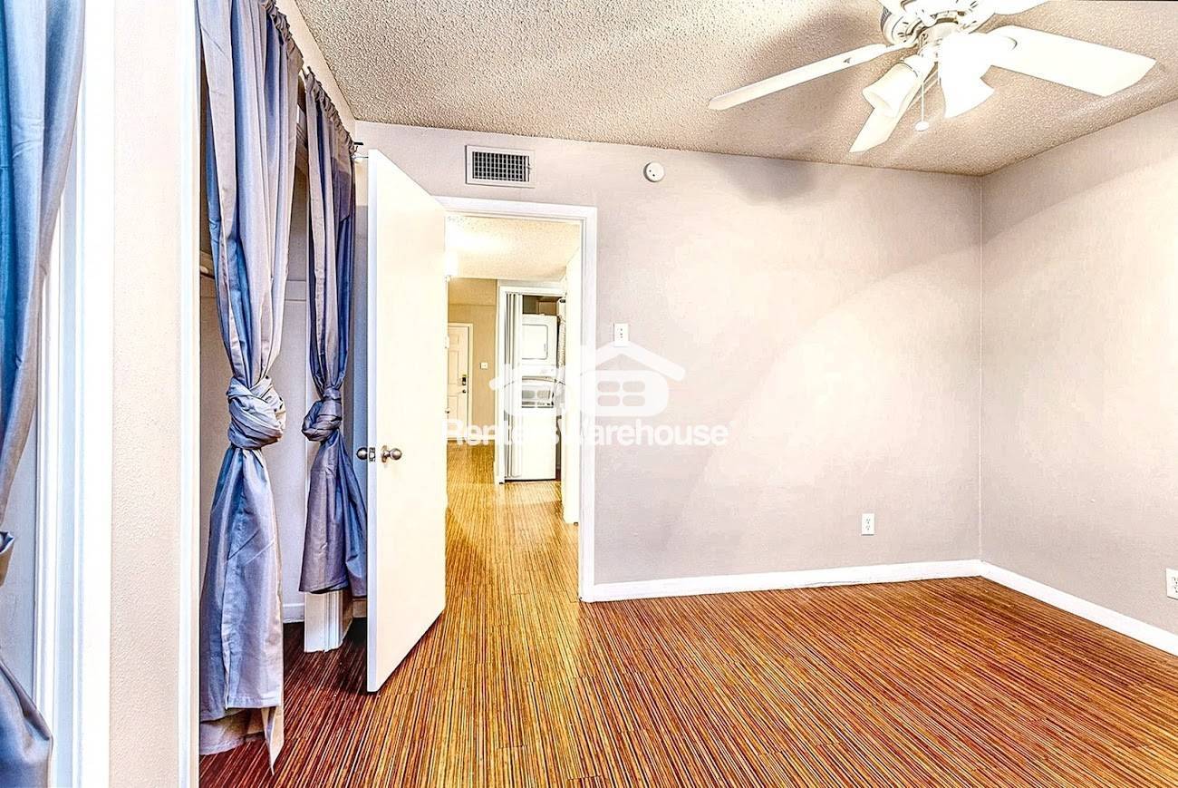 Building Photo - 4007 Avenue C