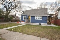 Building Photo - 226 11th St SE