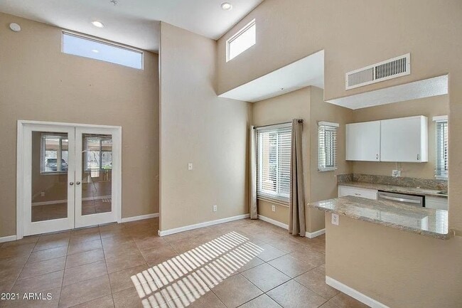 Building Photo - 1133 N 92nd St