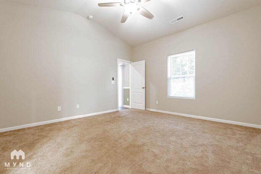 Building Photo - 7312 Amberly Hills Rd