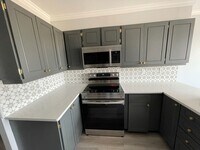 Building Photo - Santa Fe Condo- NEWLY REMODELED & MOVE-IN READY!!