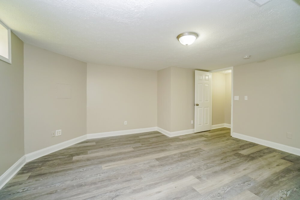Building Photo - 828 Spivey Ln