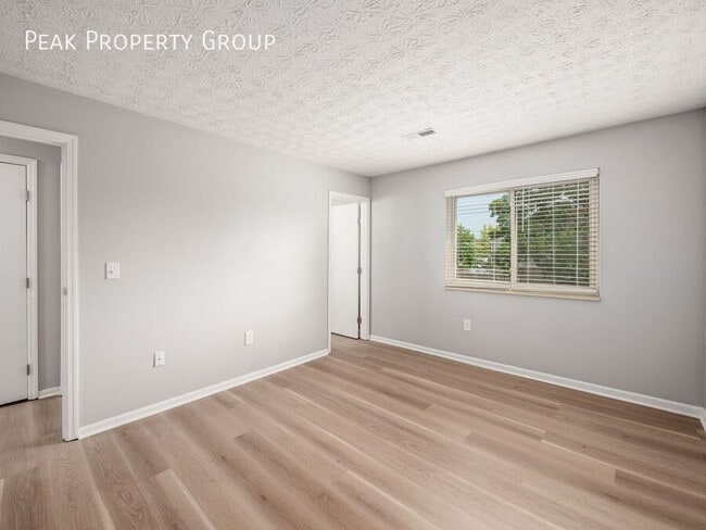 Building Photo - 7950 Harmill Dr