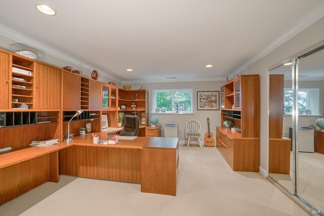 Building Photo - 2703 Brush Creek Rd