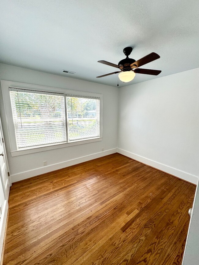 Building Photo - 4807 Wrightsville Ave