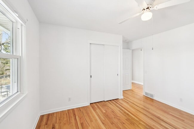 Building Photo - Updated 4-Bed 2-Bath SF Home with Lake Views & Great Entertaining Space in Monona