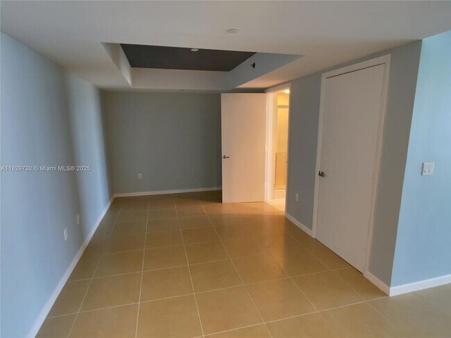 Building Photo - 50 Biscayne Blvd