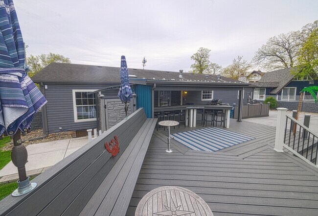 Building Photo - 7512 W 136th Pl
