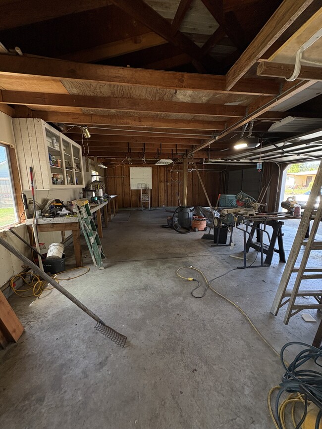 Building Photo - 507 Benicia Dr