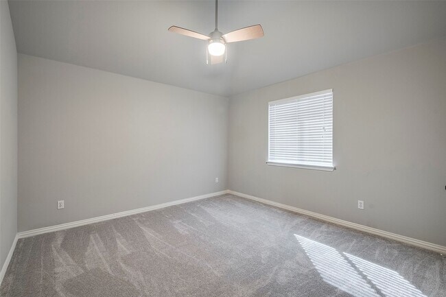 Building Photo - 4524 Burnhill Dr