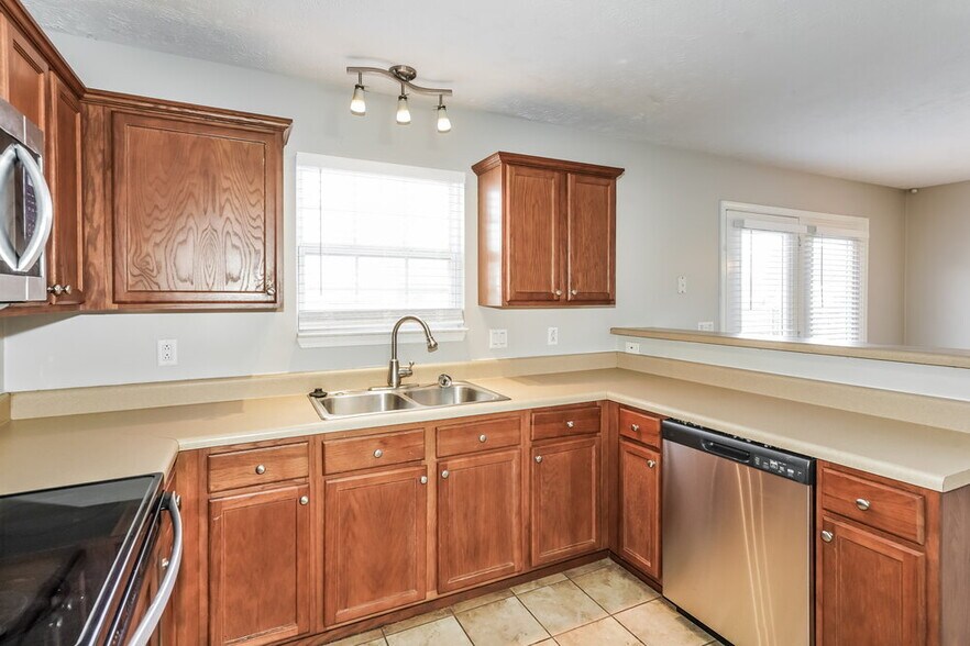 Building Photo - 3048 Swilly Ct