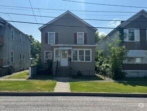 Building Photo - 110 Third Street