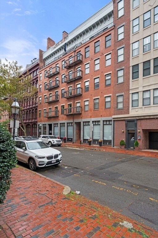 Building Photo - 130 Fulton St