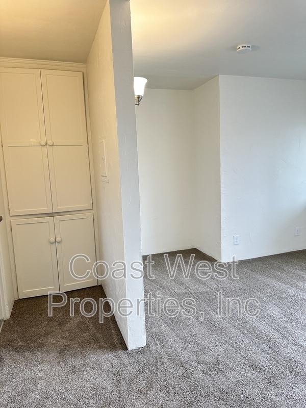 Building Photo - 3288 Mission Blvd