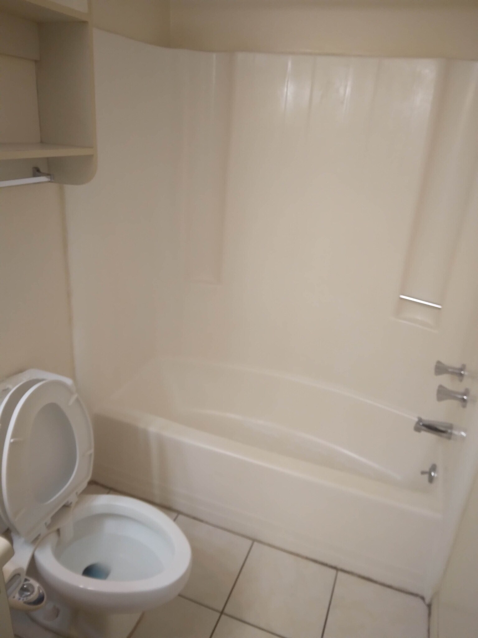 Bathroom - 127 SE 16th Ave