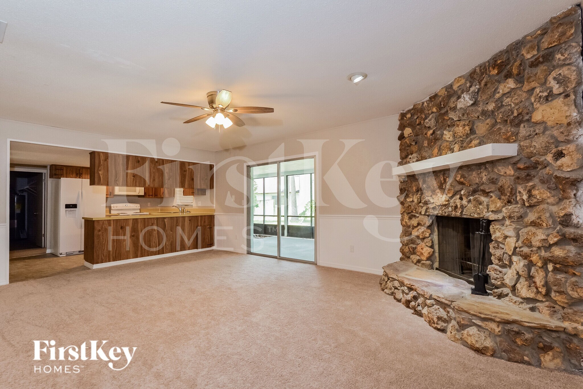 Building Photo - 833 Pine Forest Trail W