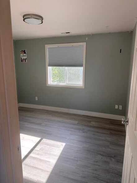Bedroom 3 - 1916 S Allen Ave