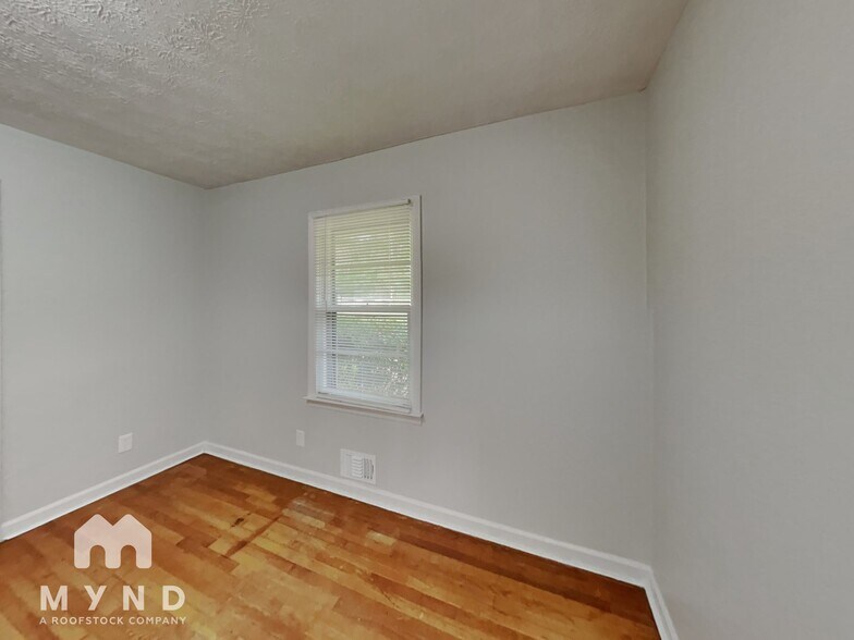 Building Photo - 6581 Fielder Rd