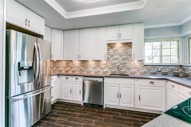 Building Photo - 3713 Brentwood Ct