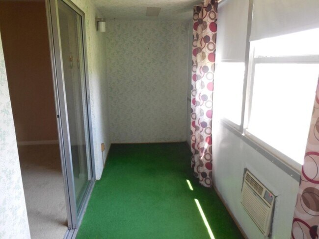 Building Photo - 234 Northampton L