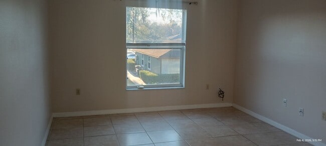 Building Photo - 2 bedroom condo in Holly Hill with covered parking