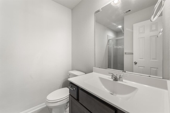 Building Photo - 15603 Eastern Meadowlark Wy