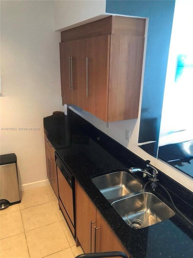 Building Photo - 325 S Biscayne Blvd