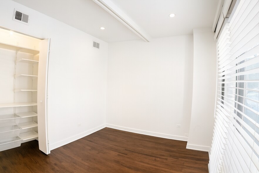 Bedroom 3 - 2026 N Cleveland Ave