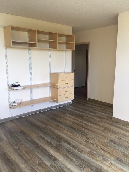 Building Photo - 1571 Piikoi St