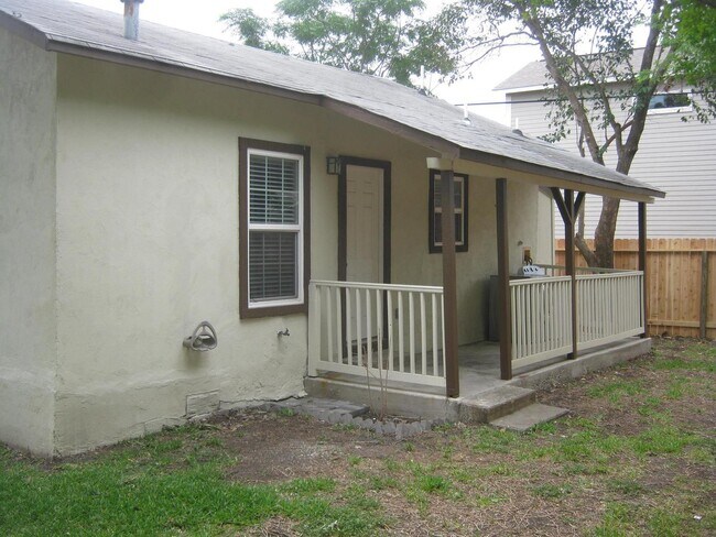 Building Photo - TOBIN HILL COTTAGE
