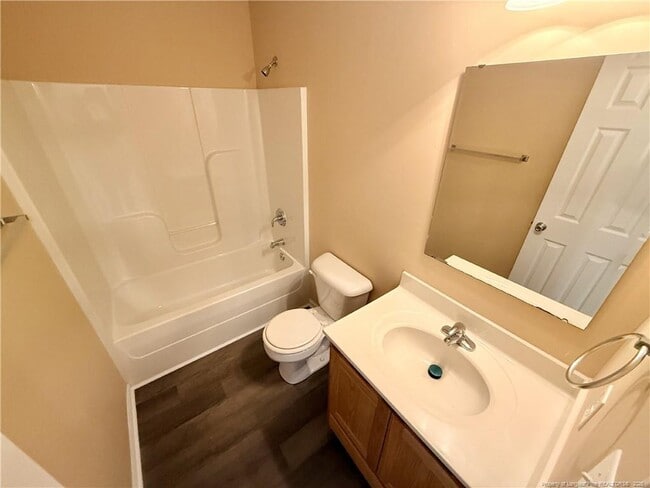 Building Photo - 3332 Kenmont Ln