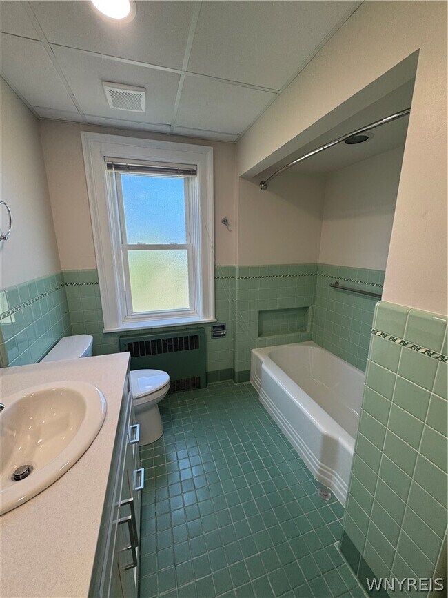 Building Photo - 77 Humboldt Pkwy