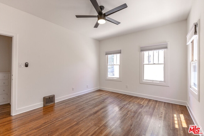 Building Photo - 650 Maltman Ave