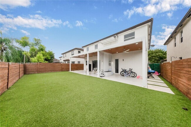 Building Photo - 12119 SW 253rd St