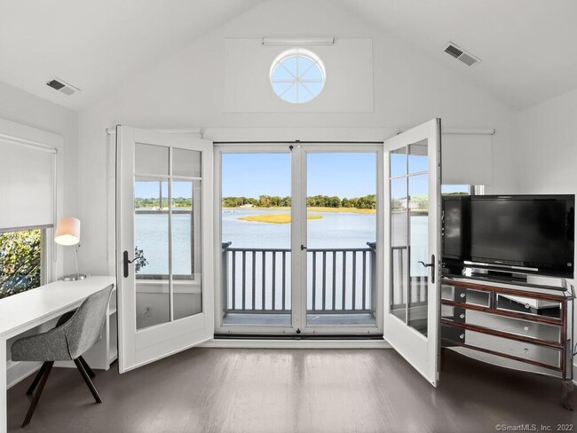 Building Photo - 199 Hillspoint Rd