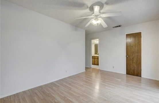 Building Photo - 800 Ramble Ln