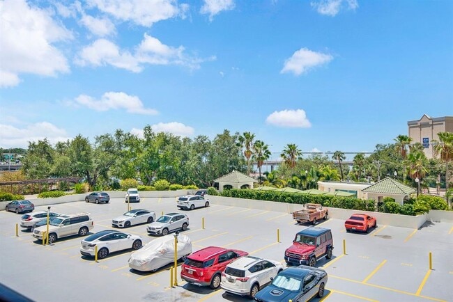 Building Photo - 345 Bayshore Blvd