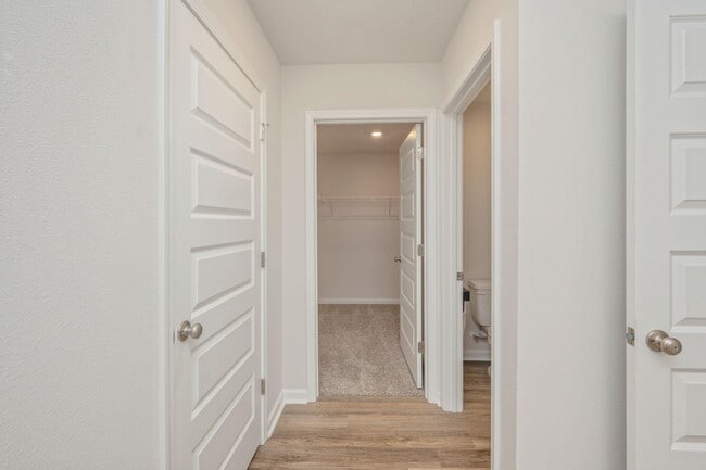 Building Photo - 3041 Heritage Plantation Blvd