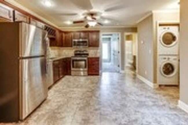 Building Photo - 50% OFF 1st Month's Rent!