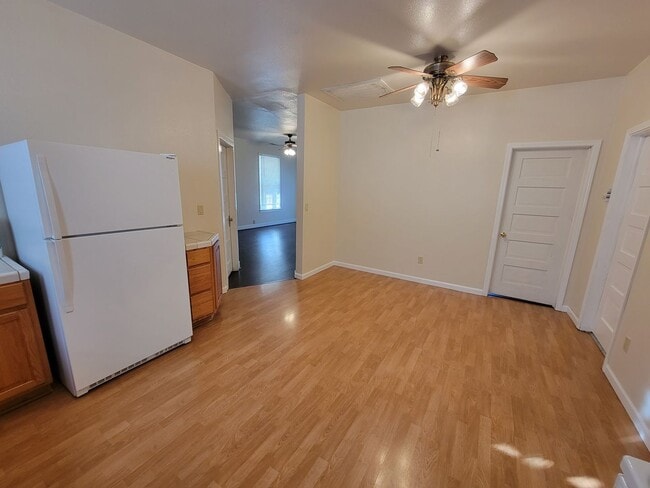 Building Photo - 2 Bedroom 1 Bathroom Home in Corning For R...