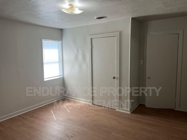 Building Photo - 2205 Roosevelt Blvd