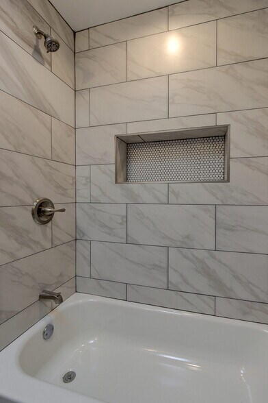 Building Photo - 4021 Howland St