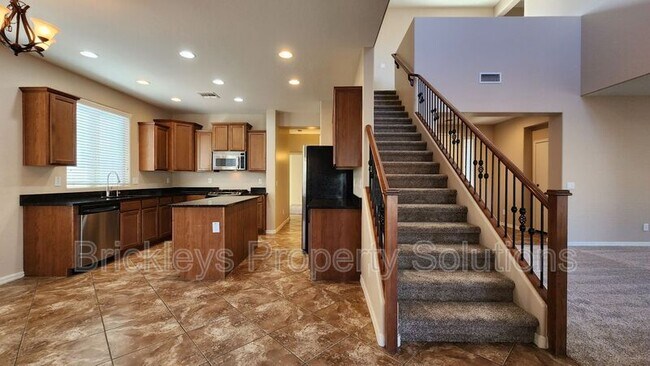 Building Photo - 4446 E Blue Sage Rd