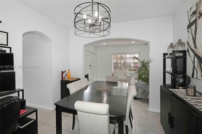 Building Photo - 2232 SW 120th Ave